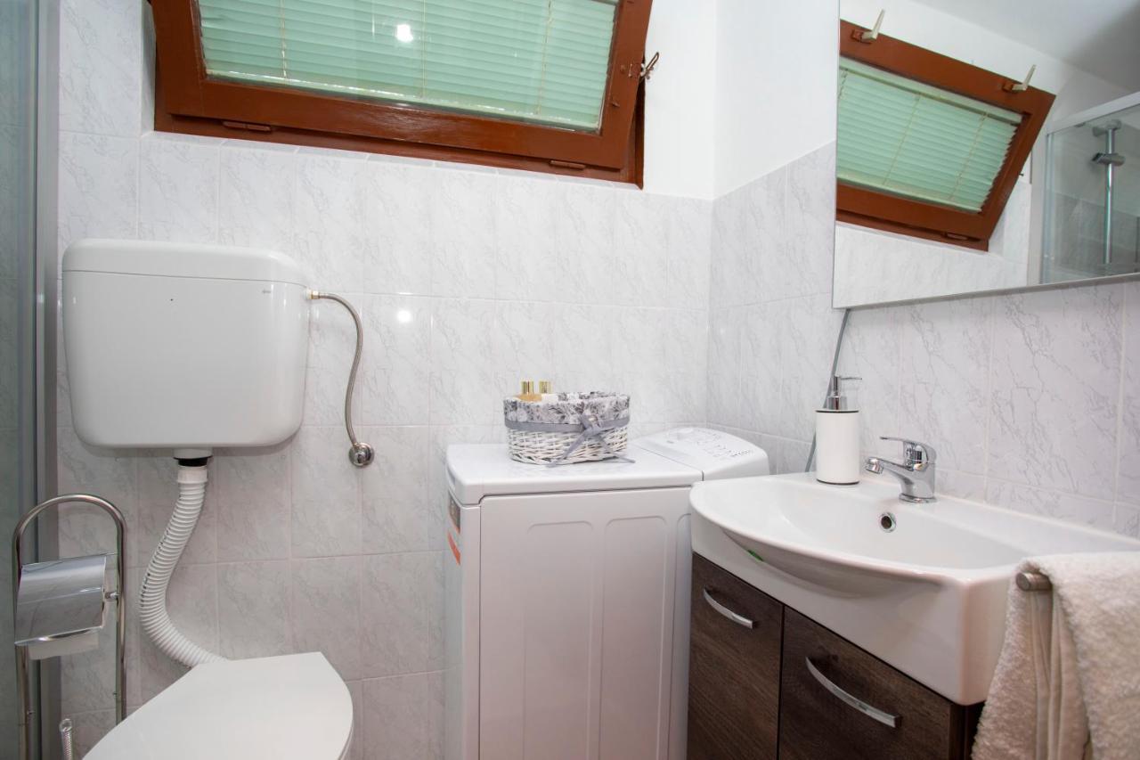 Holiday House Nono Labin  Bagian luar foto